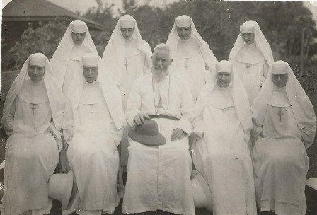 "photo of pioneering sisters"